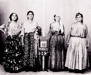Gypsy women Roma arrest New York 1934